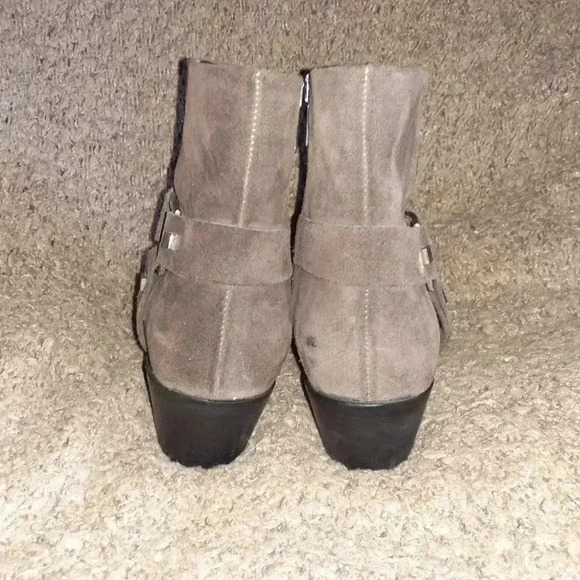 MA&LO-Italy-Laiss-Dark Brown Suede Ankle Booties-Side Zip-Studs-Sz 9-Near Mint - Picture 5 of 7